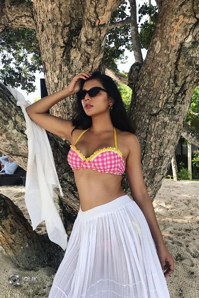 Ruhi-Singh